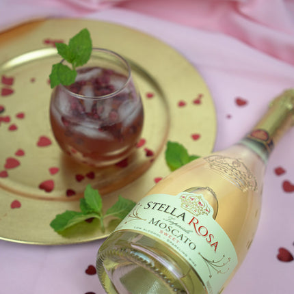 Stella Rosa Imperiale Moscato Sparkling