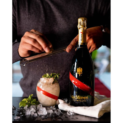 G.H. Mumm Grand Cordon Brut Champagne
