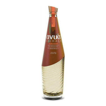 Avuá Amburana Cachaça